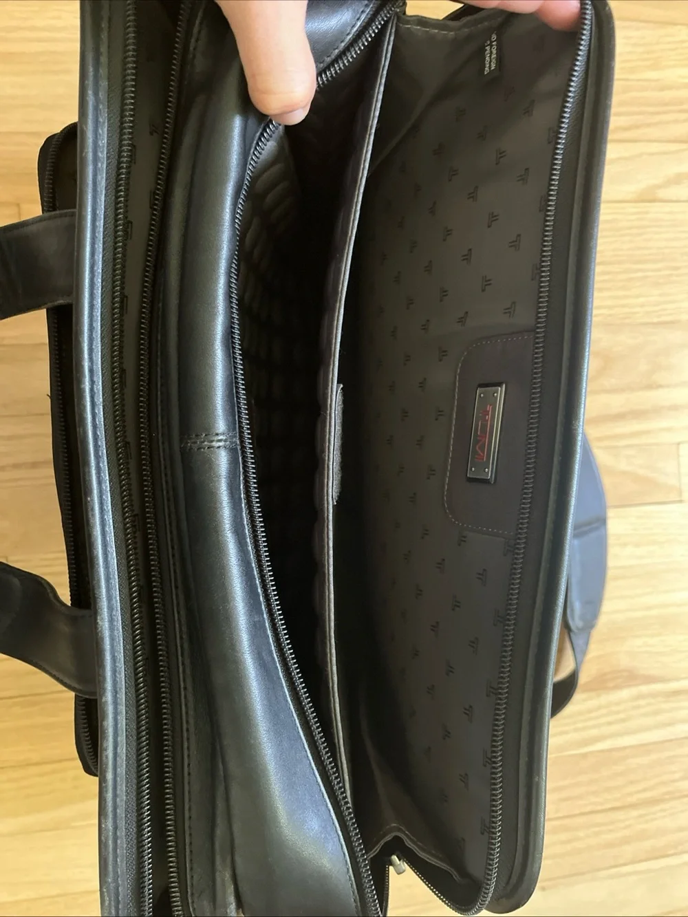 Tumi executive style